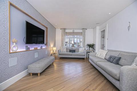undefined, 17 Tarmachan Road, Dunfermline