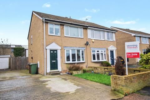 3 bedroom semi-detached house for sale, Hirstlands Drive, Ossett, West Yorkshire