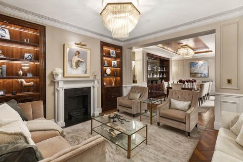 undefined, Half Moon Street, London, W1J