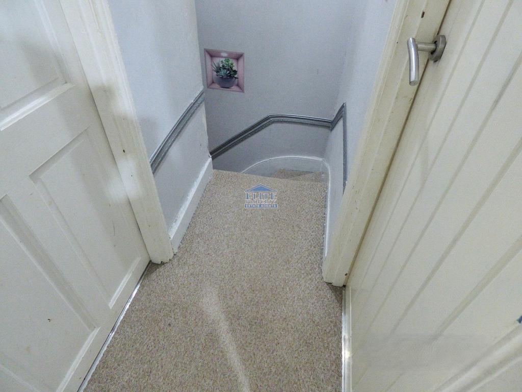 1st Floor Landing