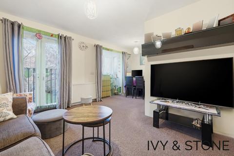 undefined, Sparks Close, Dagenham, RM8