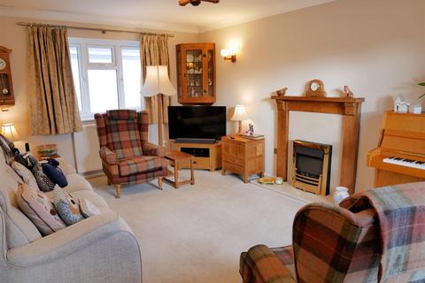 undefined, Druids Close, Curzon Park, Calne