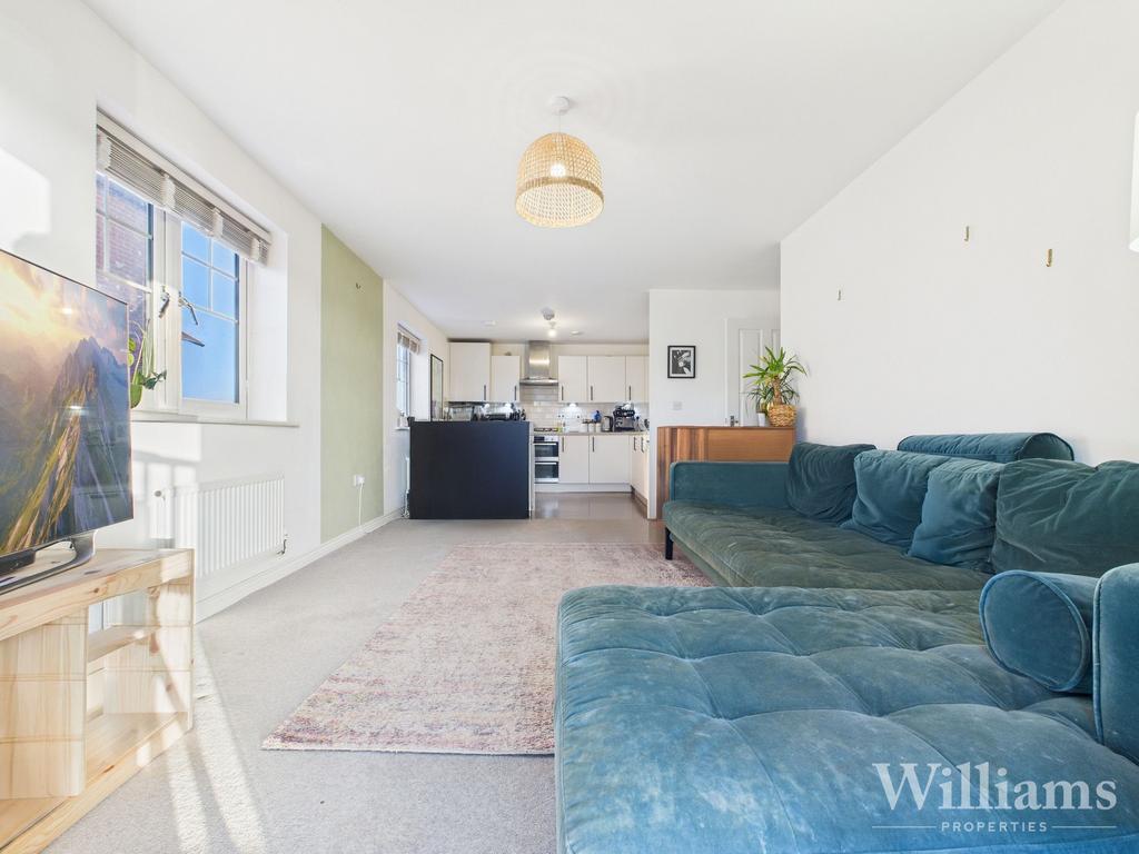 Kitchen/Living Area