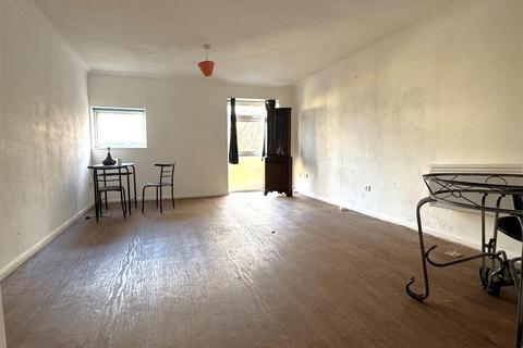 undefined, Kempton Close, Erith DA8