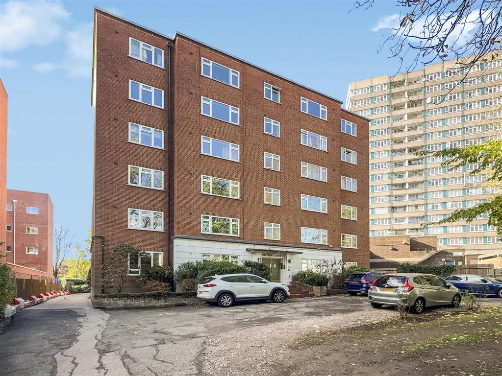 Flat 8, Wiltern Court - m Awjl Ioz51stjrr5z Ef6.jpg