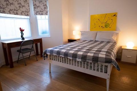 undefined, Ladbroke Grove, London