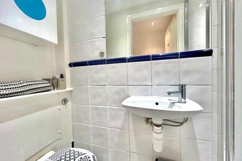 undefined, Ladbroke Grove, London