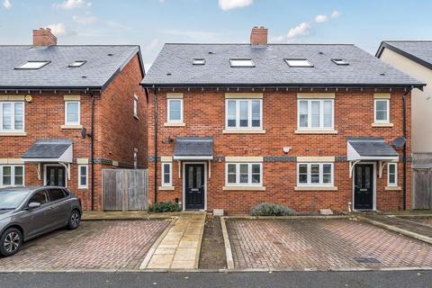 Elmore Close, Harrow, Middlesex, HA3