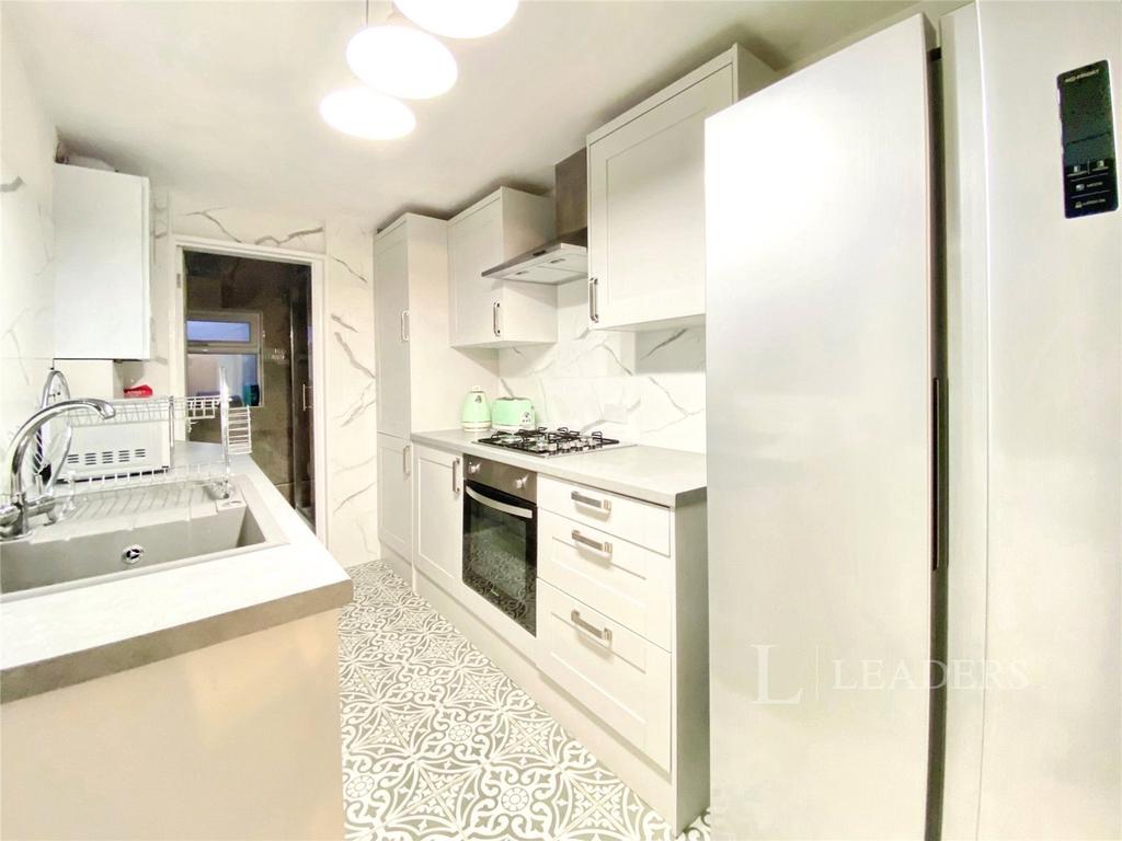 Kitchen Alt