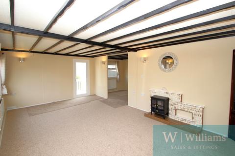 2 bedroom park home for sale, 23 Fernhill Park, Wootton Bridge, Ryde, Isle of Wight