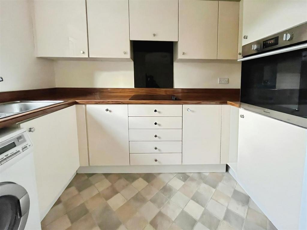 Kitchen.jpg