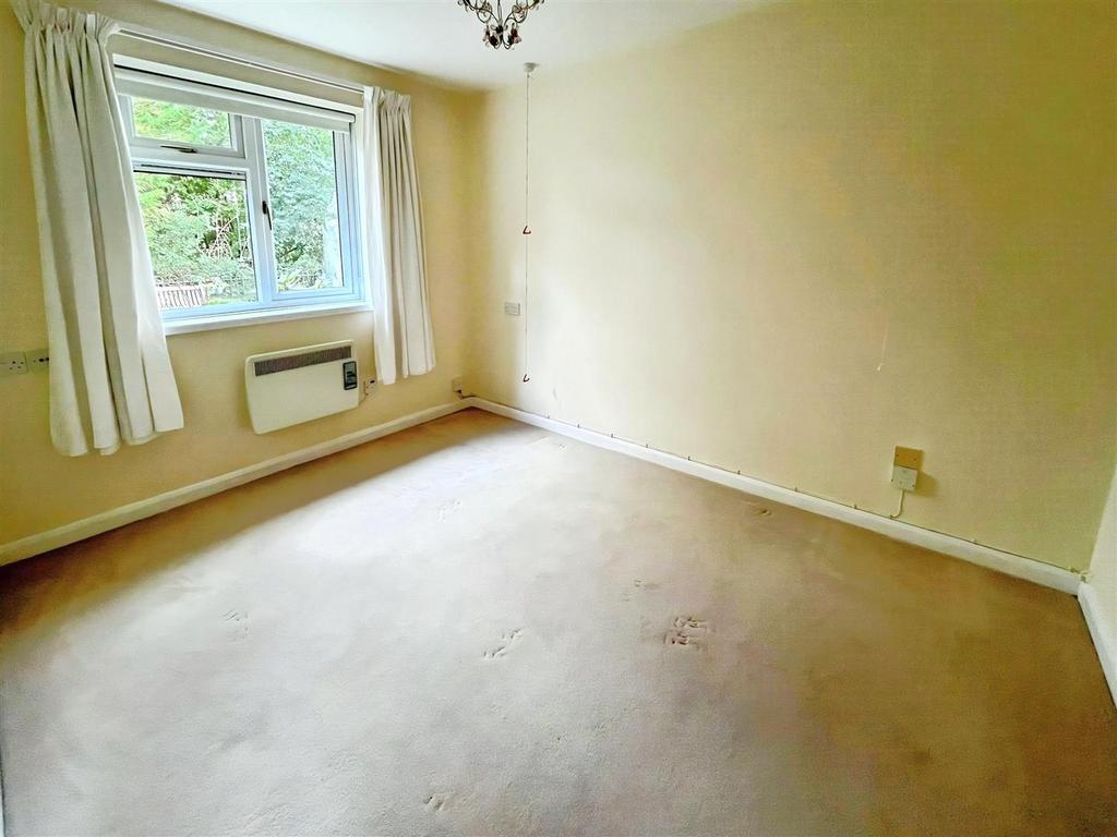 Bedroom.jpg