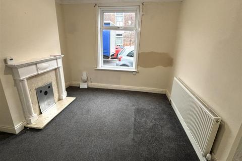 undefined, Lorraine Street, Hull