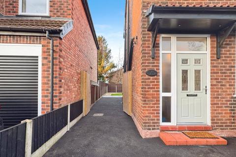 4 bedroom semi-detached house to rent, Nursery Road, Heaton Norris, Stockport, SK4