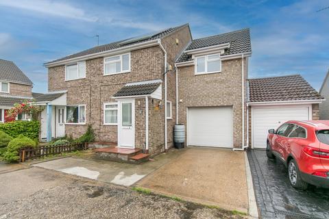 3 bedroom semi-detached house for sale, Alexandra Drive, Wivenhoe, Colchester, CO7
