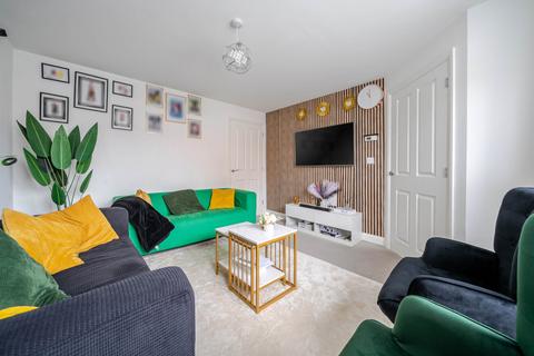 undefined, Chalk Dock Avenue, Hampshire PO9