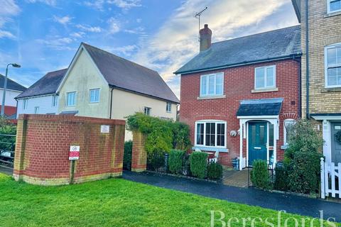 3 bedroom end of terrace house for sale, Iona Walk, Rowhedge, CO5