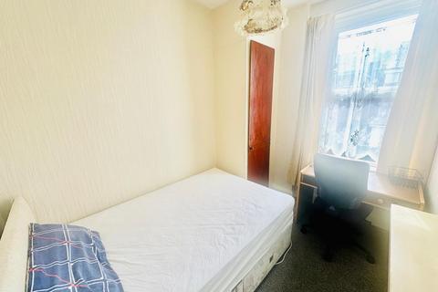 undefined, Newcastle upon Tyne NE2