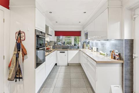 4 bedroom detached house for sale, Sea Lane, Goring-by-Sea, Worthing, West Sussex, BN12