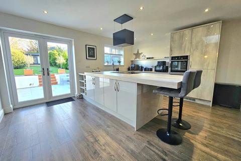 undefined, Avenue Road, Harold Wood, RM3