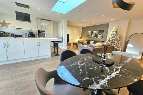 undefined, Avenue Road, Harold Wood, RM3