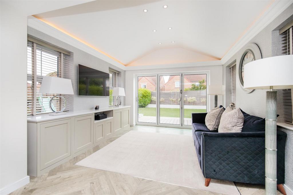 House in Newcastle Upon Tyne - View 4