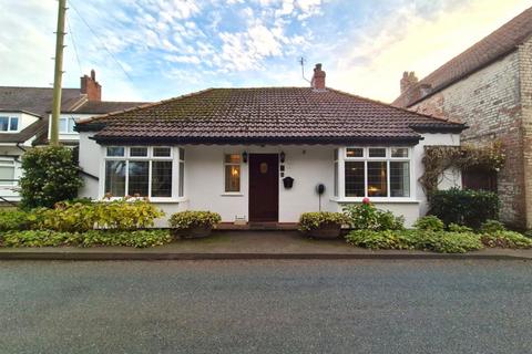 2 bedroom cottage for sale, Skipsea Road, Beeford, Driffield