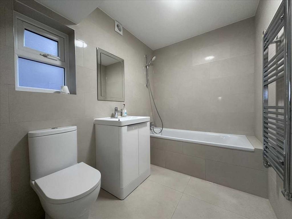 G/f bathroom