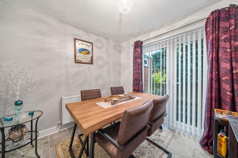 undefined, Manor Close, Ashton-In-Makerfield, WN4