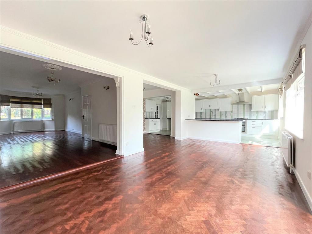 Kitchen/Breakfast/Dining Room