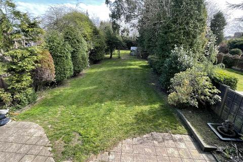 undefined, Furze Hill, Kingswood