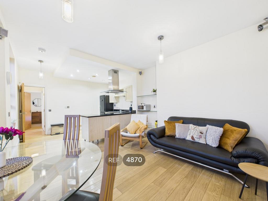 Kitchen / Living area