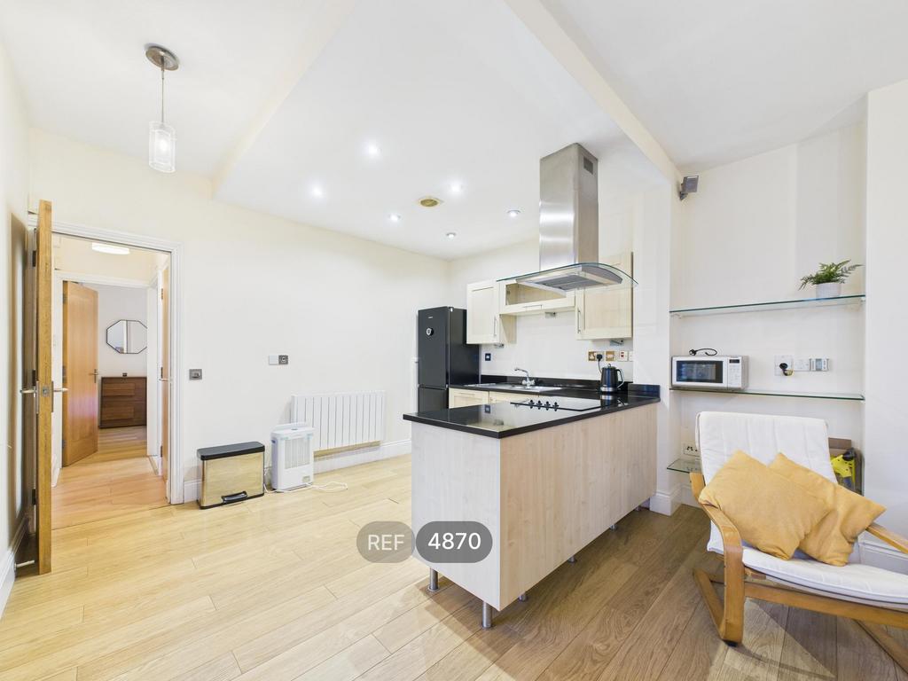 Kitchen / Living area