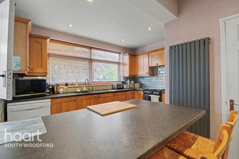 undefined, Lancaster Avenue, South Woodford