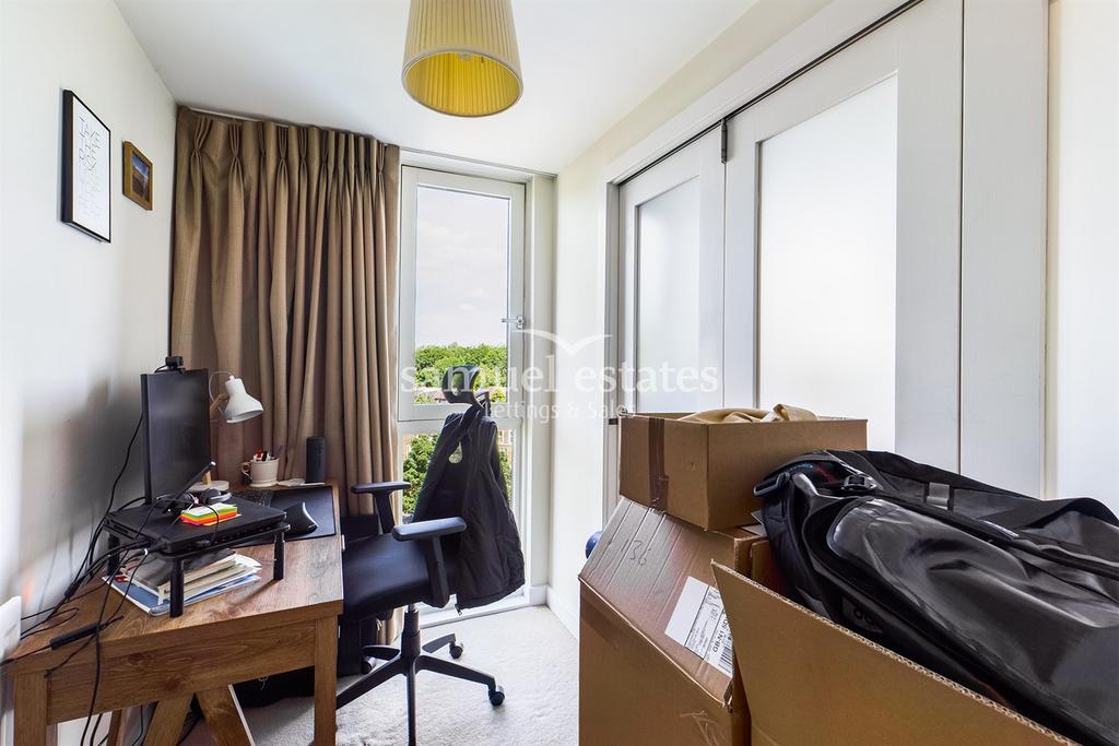 Third bedroom/ Study