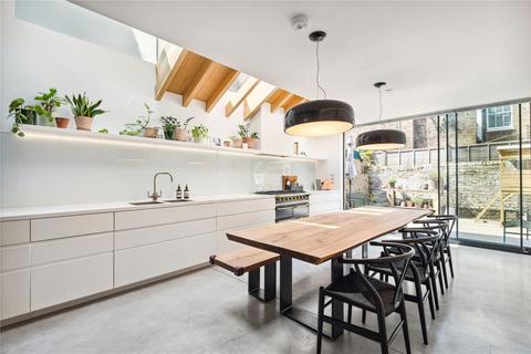 undefined, Ingelow Road, London SW8