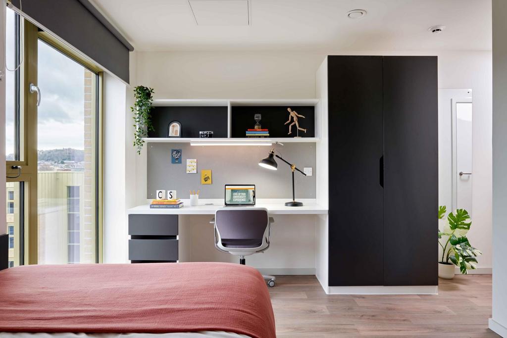 Platinum En-suite
