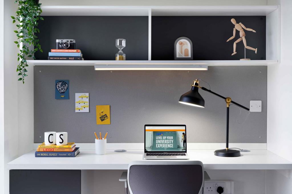 Desk