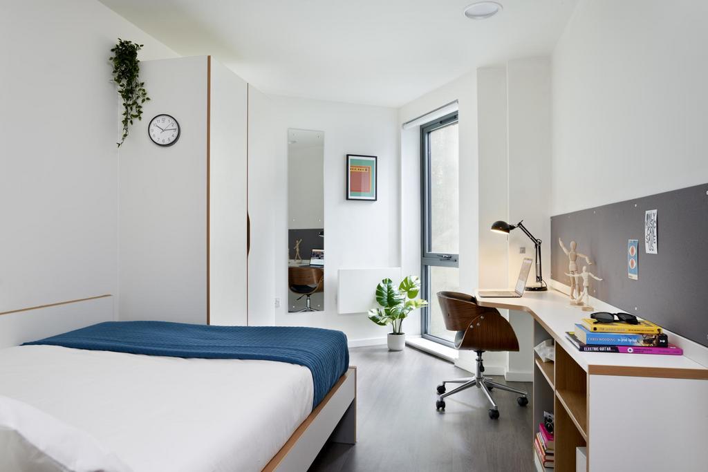 One-Bed Apartment Premium