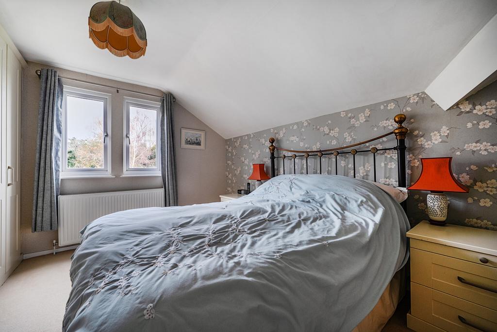 1383285 14 692827...