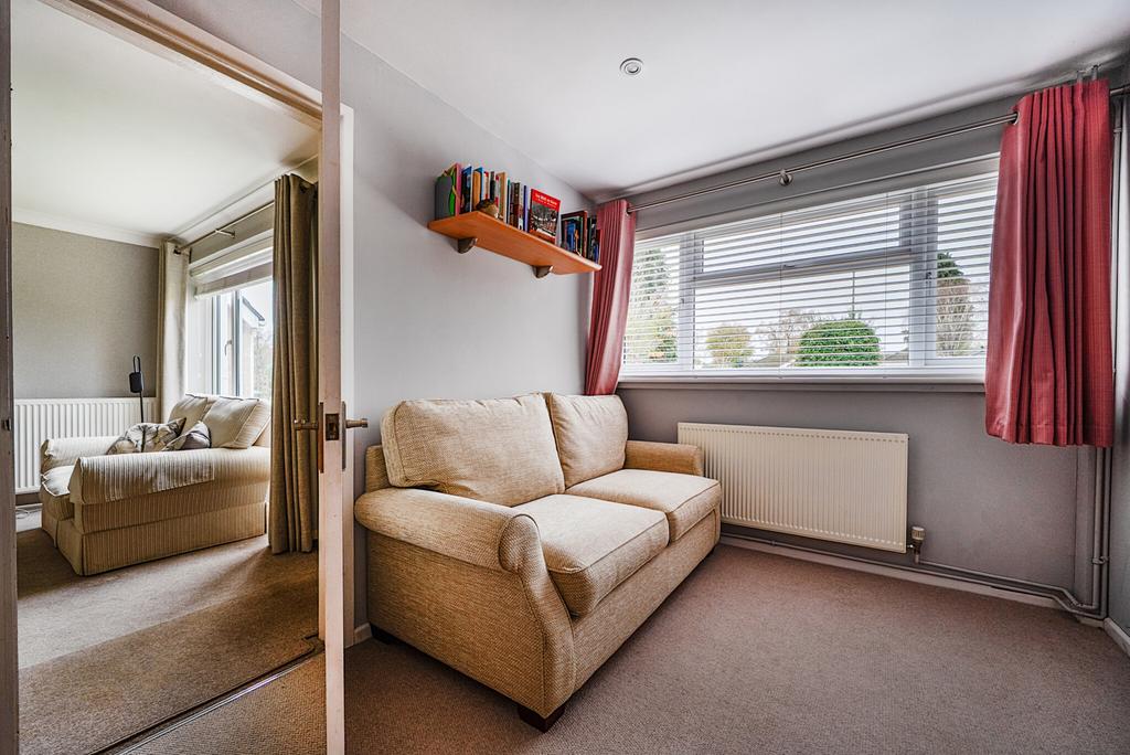 1383285 1 6928260...