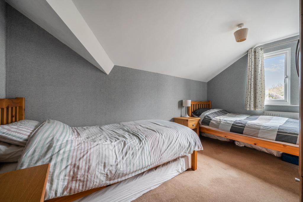 1383285 10 692827...