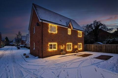 undefined, Goodwins Close, Little Canfield CM6