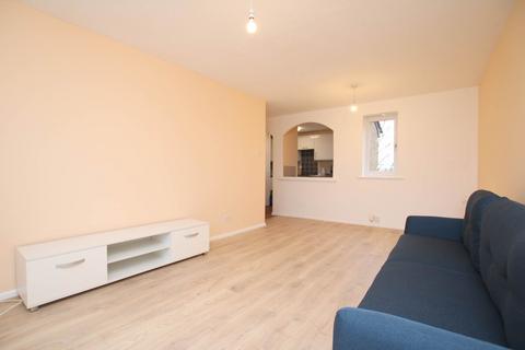 undefined, Courtlands Close, North Watford