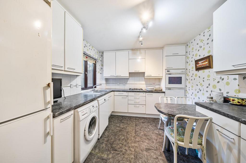 Davidson Frost-Wellings, DFW, Marsh Lane, Stanmore