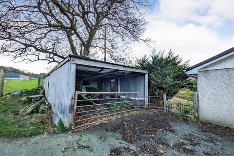 undefined, Derwen Gam, Llanuwchllyn, Bala