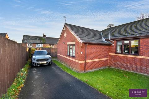 undefined, Shroggs Head Close, Darfield, Barnsley