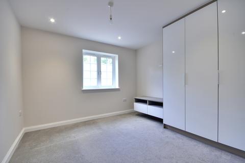 undefined, Swakeleys Road, Uxbridge, UB10