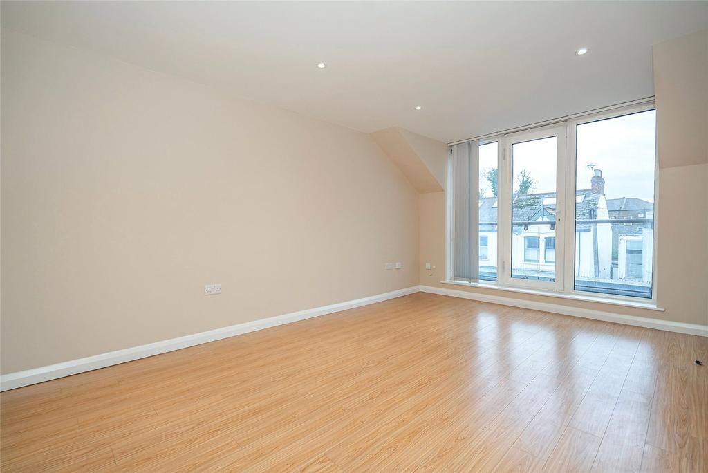 Bedroom 1b