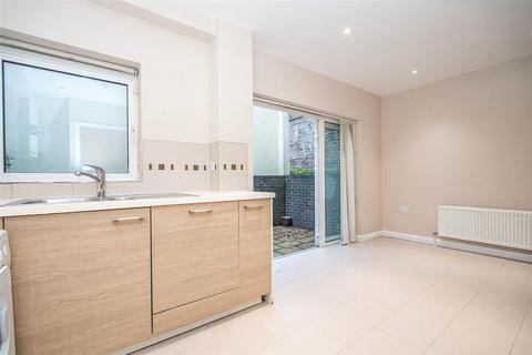 3 bedroom terraced house for sale, Lincoln Road, London, N2